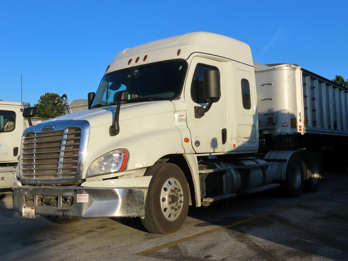 2018 Freightliner Tandem Axle Cascadia