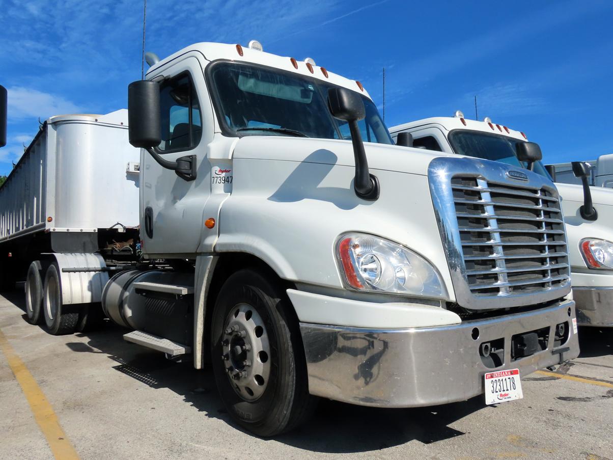 2018 Freightliner Tandem Axle Cascadia