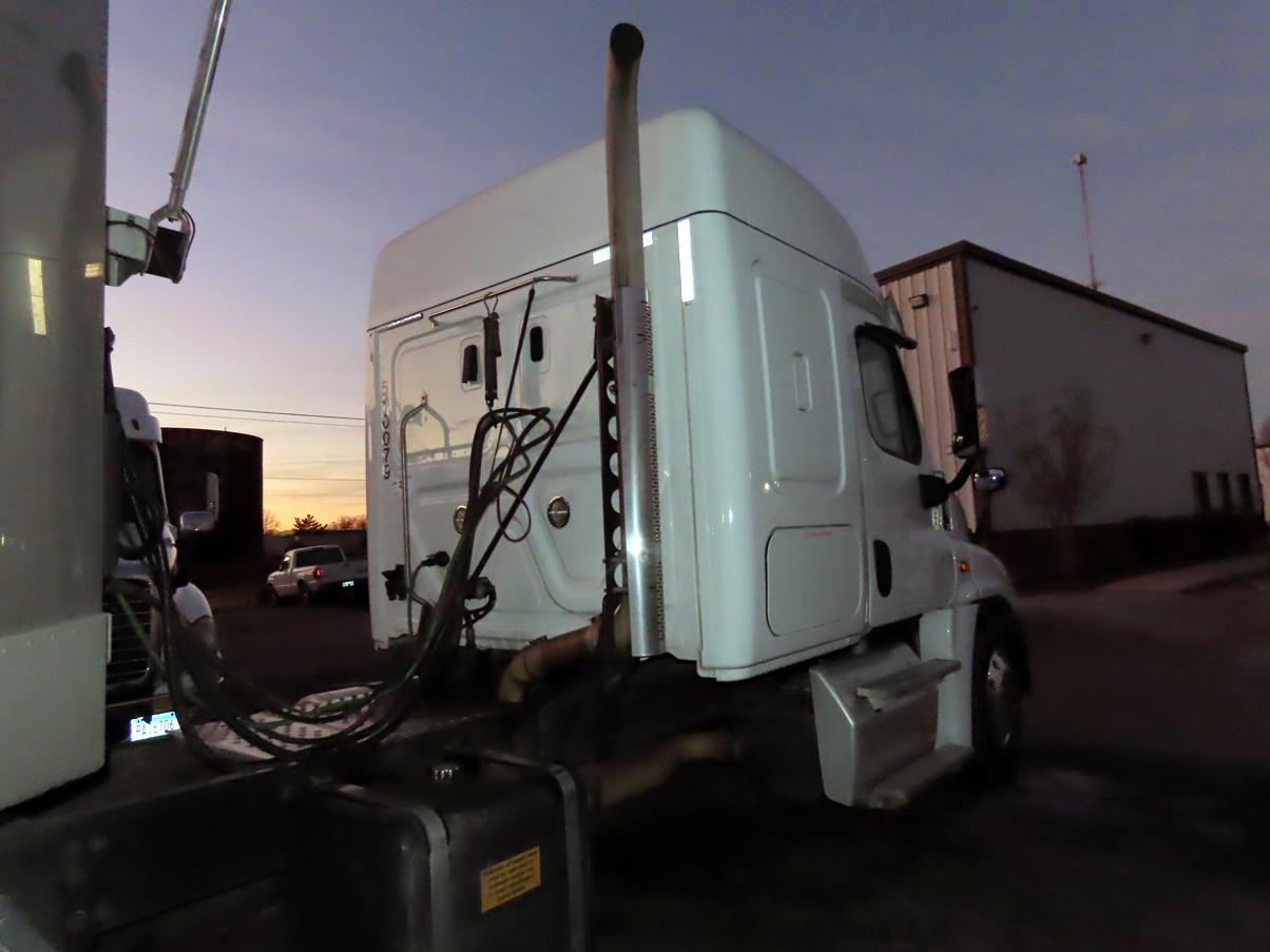 2018 Freightliner Tandem Axle Cascadia