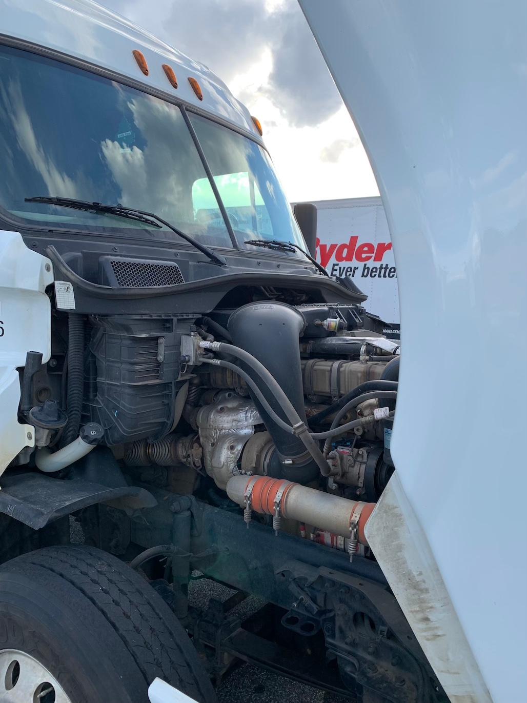 2018 Freightliner Cascadia 125