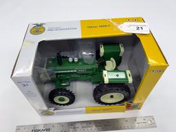 2015 Ertl Oliver 1950-T National FFA Organization Tractor