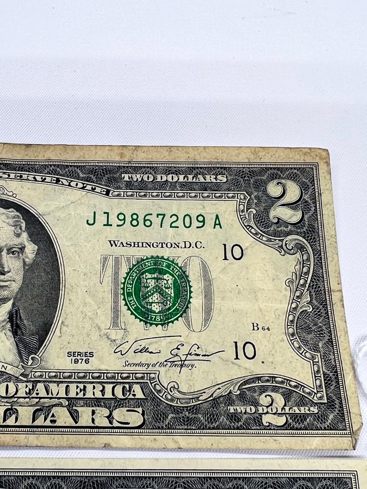 1976 Two Dollar Bills