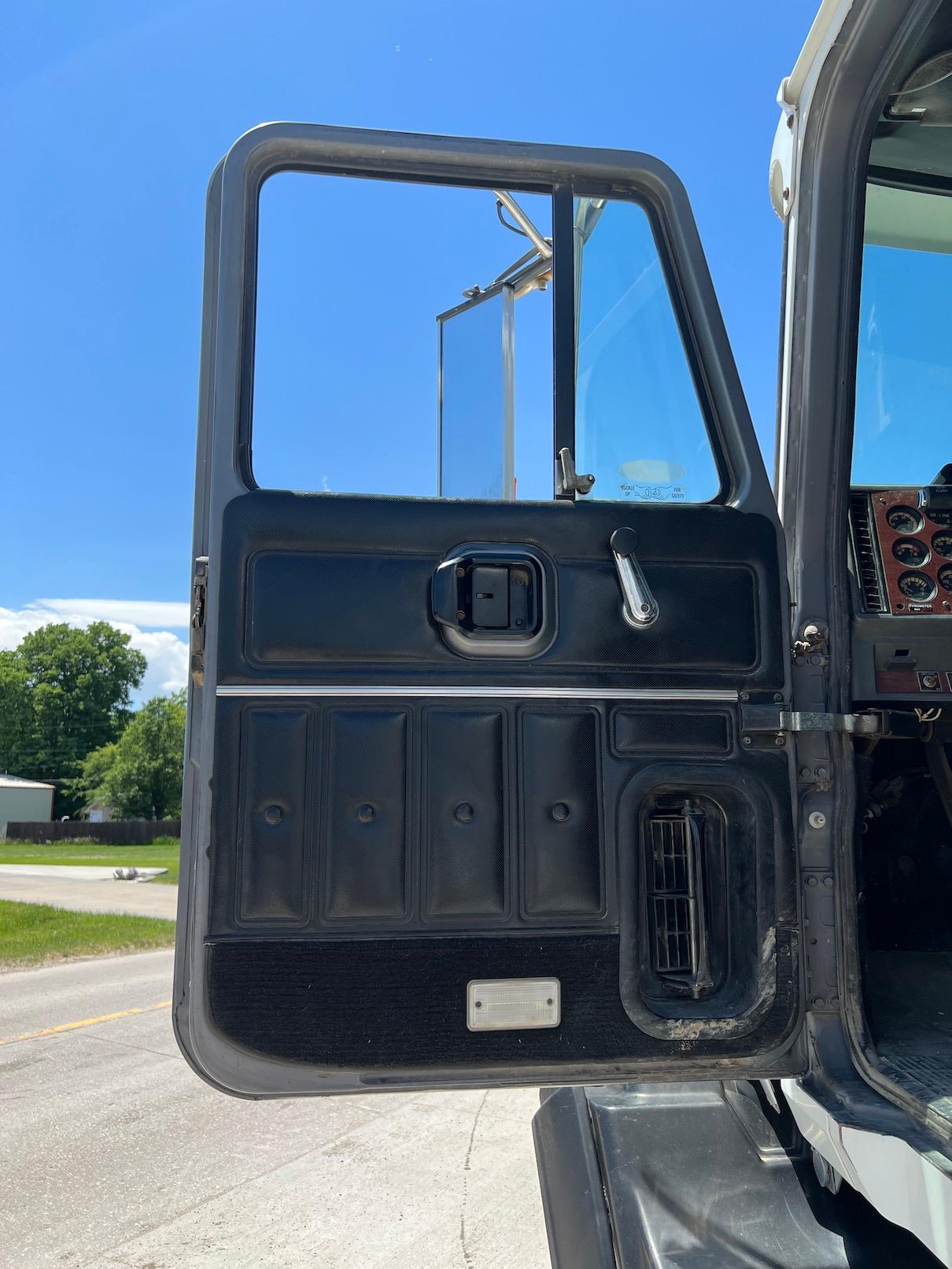 1998 Mack CL713 Quad Axle Tank Truck