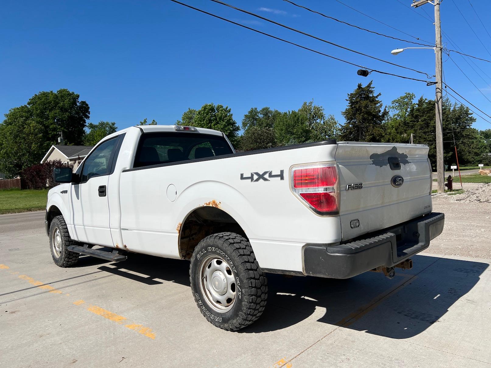 2012 Ford F-150XL 4x4 Pickup