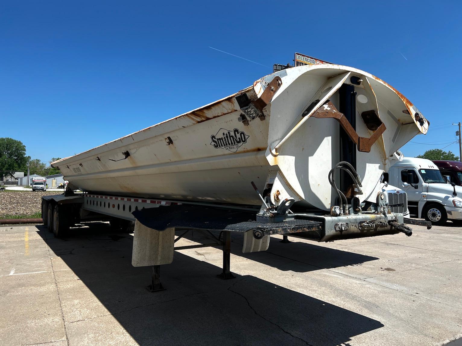 2010 Smith Co S3-47-39 Triple Axle Side Dump Trailer