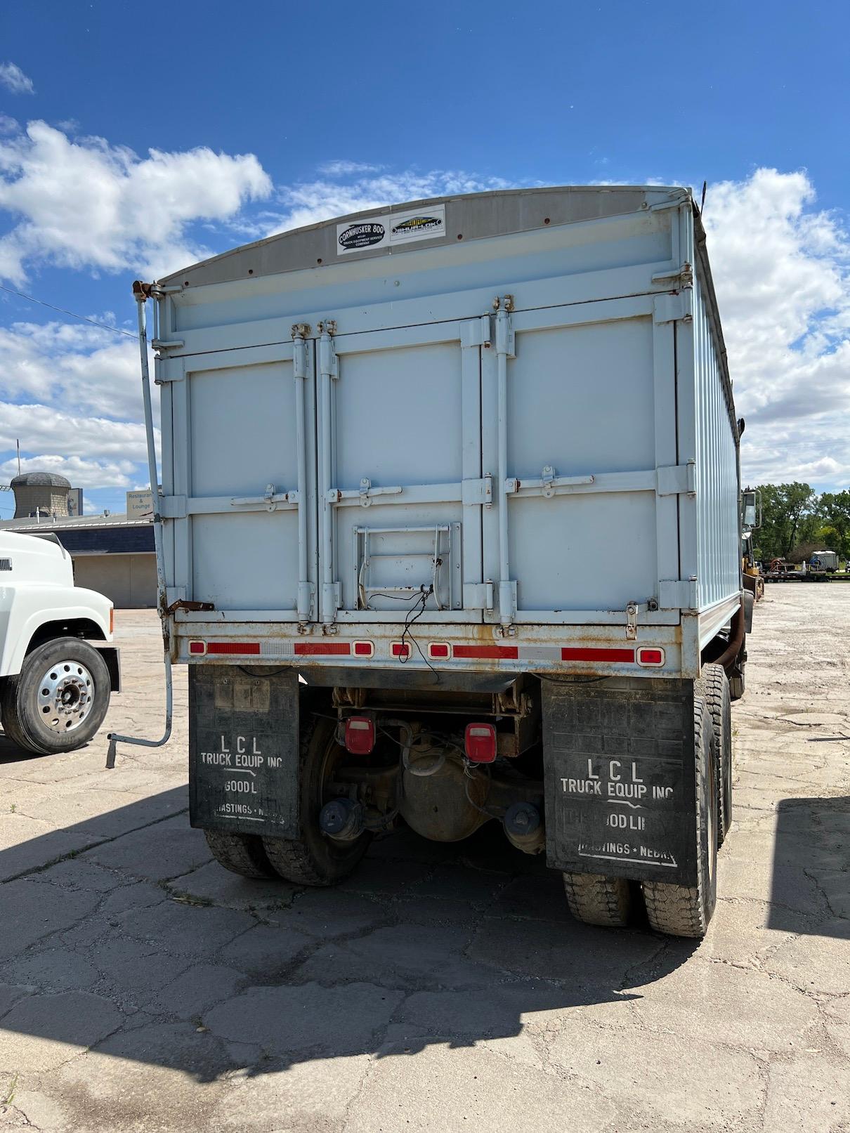 1986 Ford LN9000