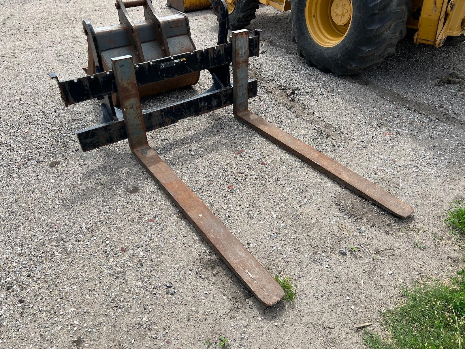 Pallet Forks for Tractor Backhoe