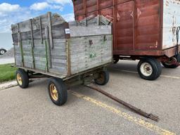 John Deere Barge Wagon