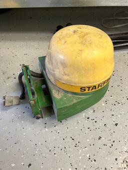 John Deere Starfire GPS Globe