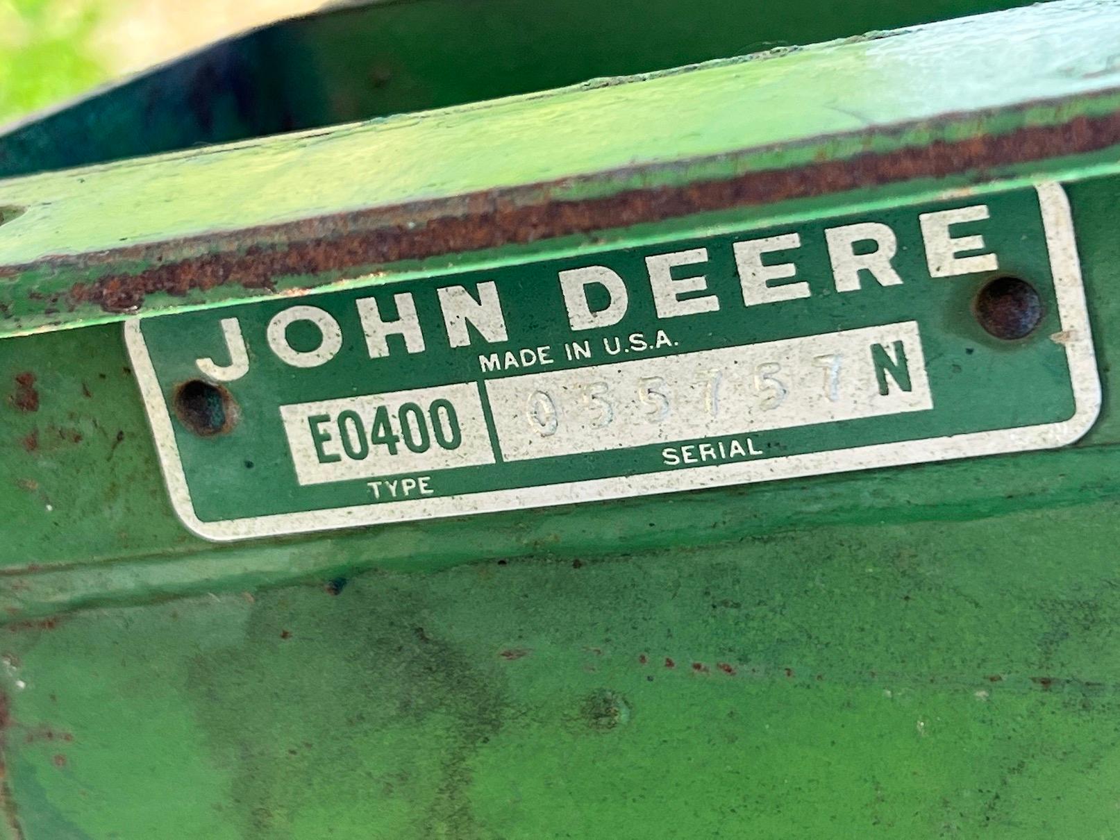 John Deere 400