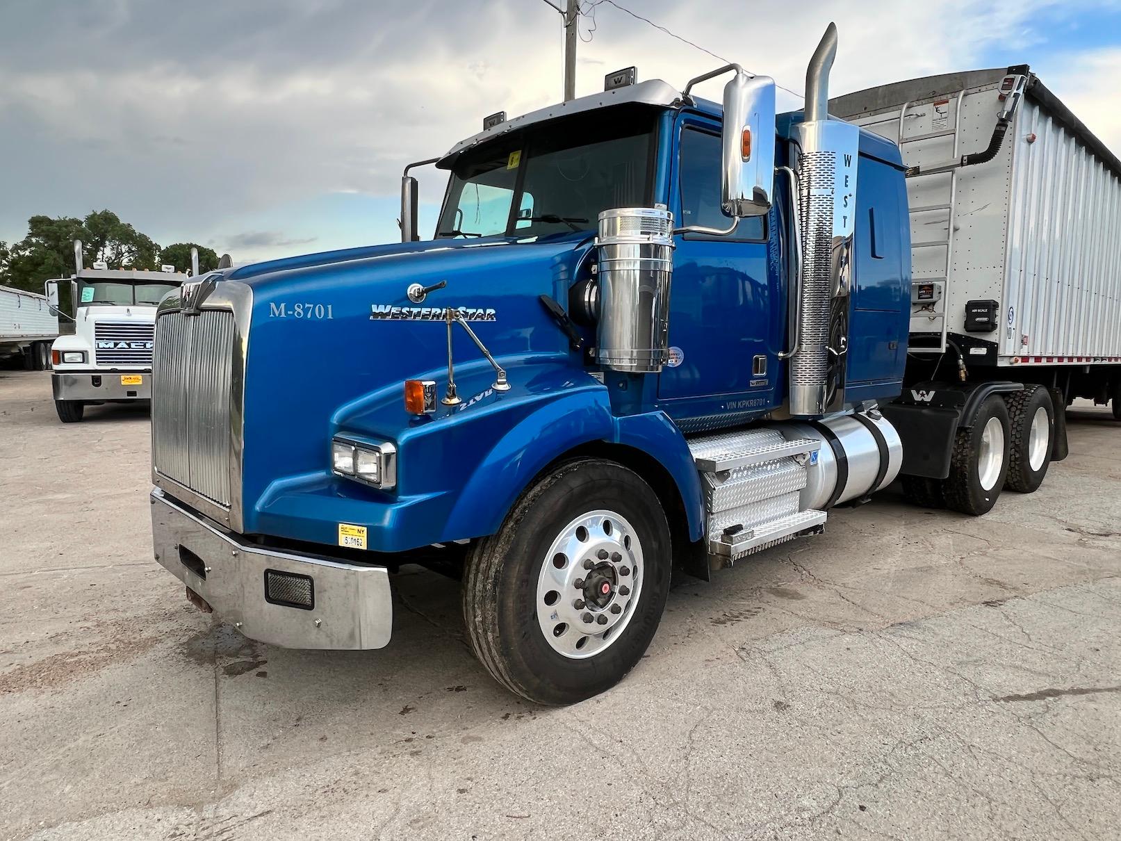 2019 Western Star 4900SB