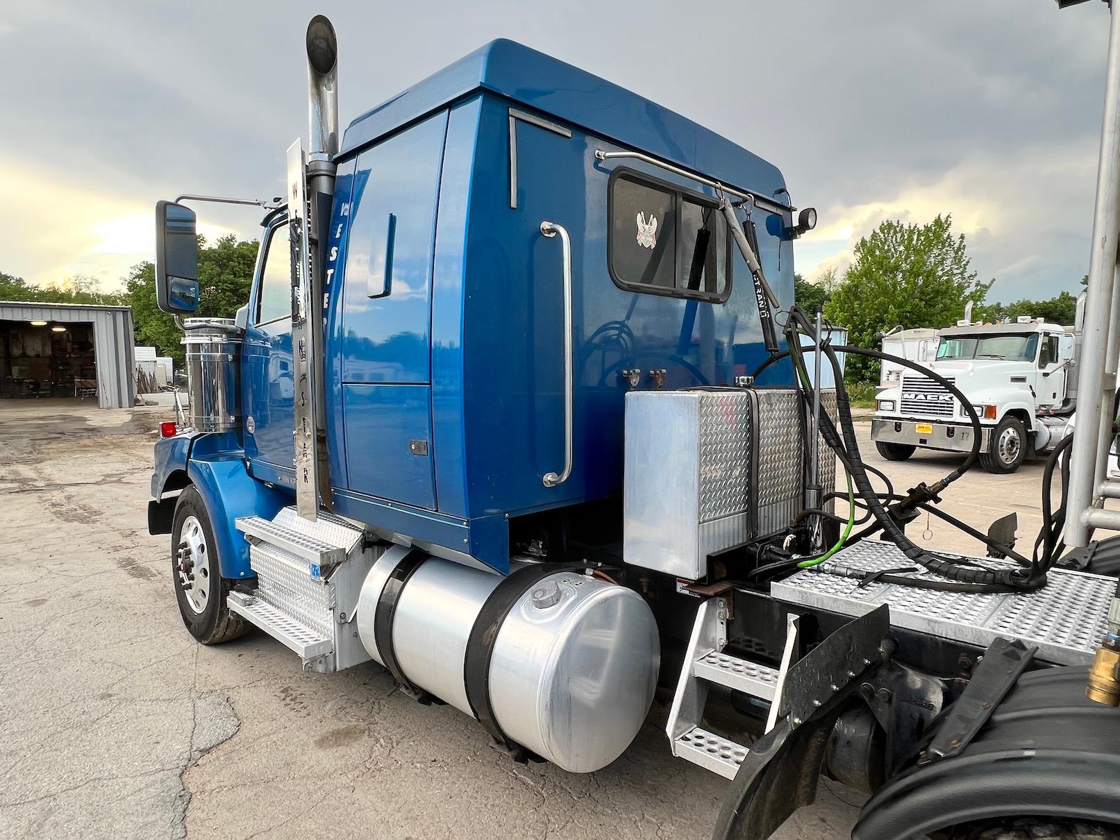 2019 Western Star 4900SB