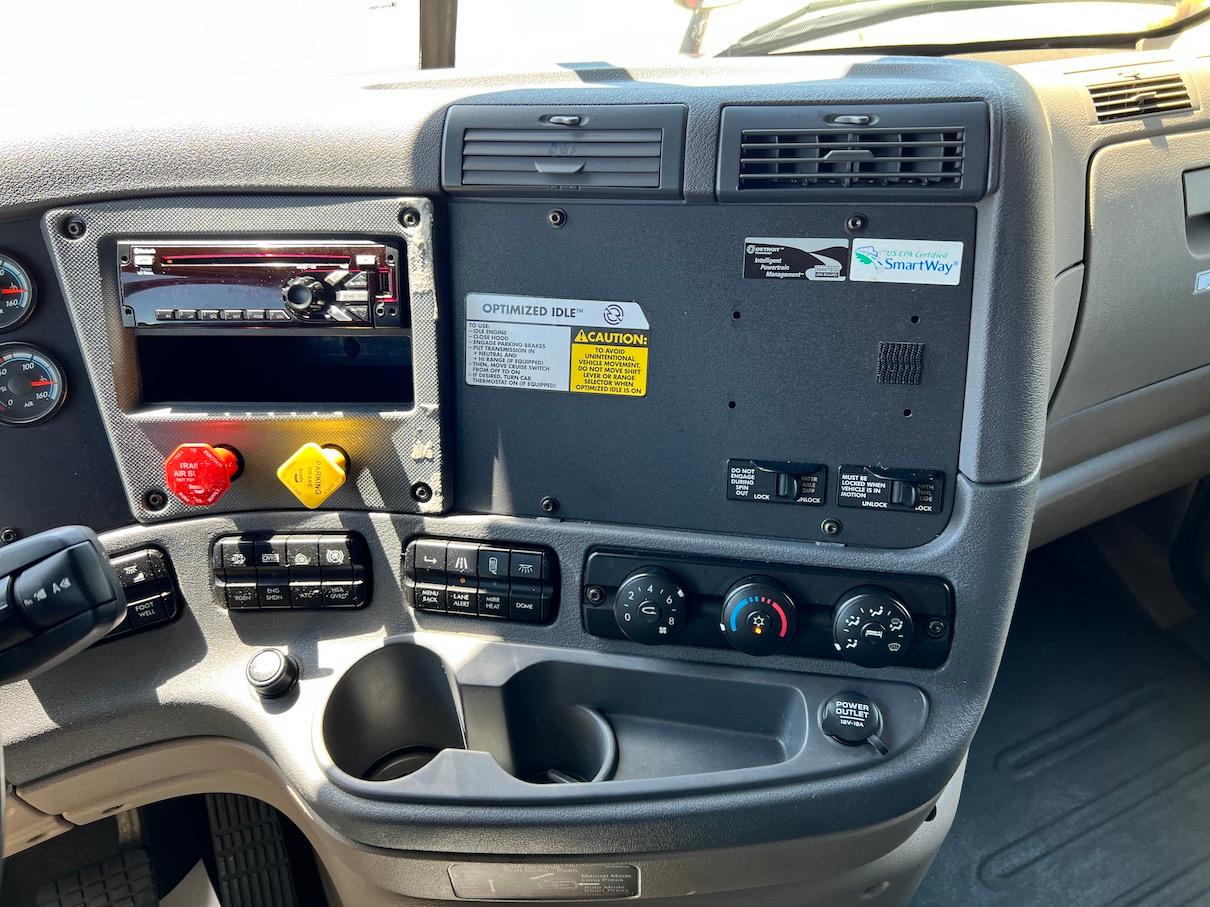 2018 Freightliner Cascadia