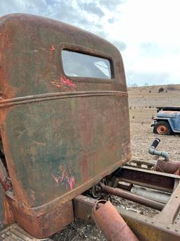 1947 Ford Snub Nose Cabover Truck