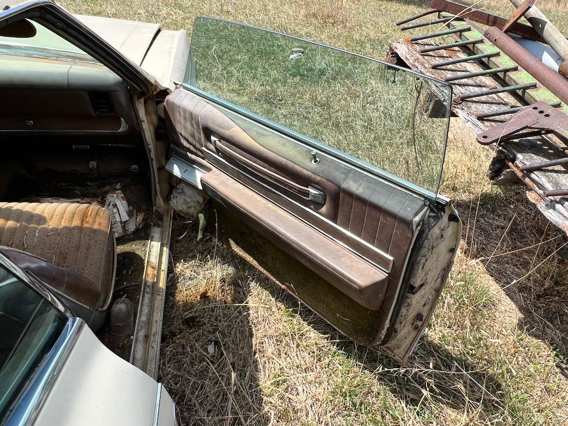 1970 Buick Riviera 2-Door Hardtop