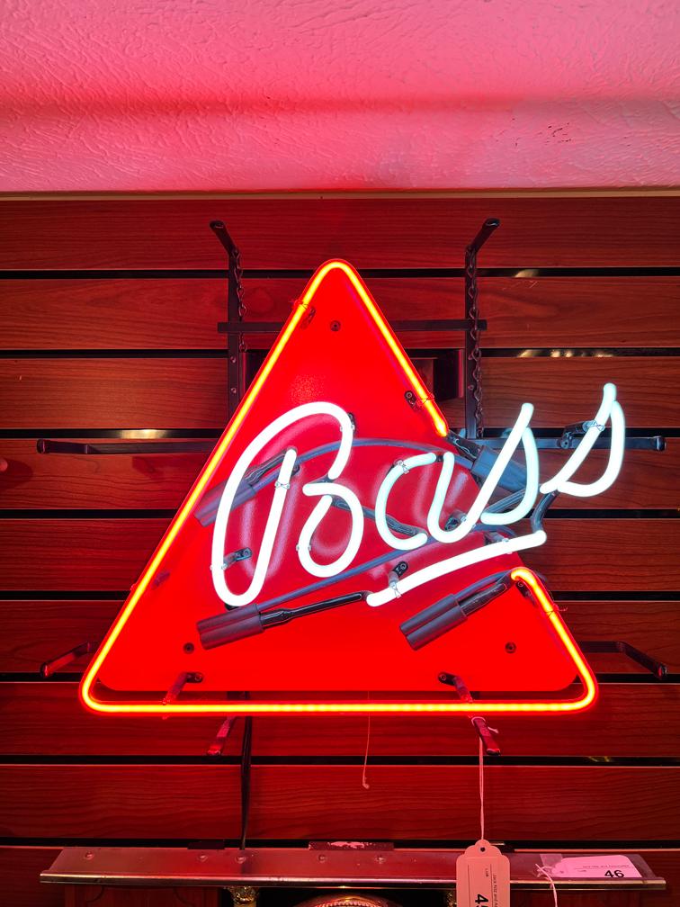 Bass Neon