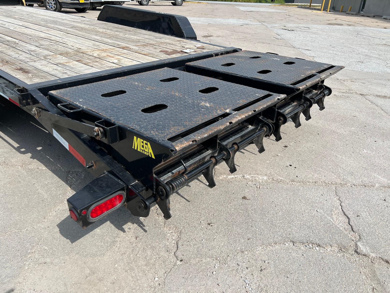 2019 Big Tex 20' Tandem Axle Equipment Trailer