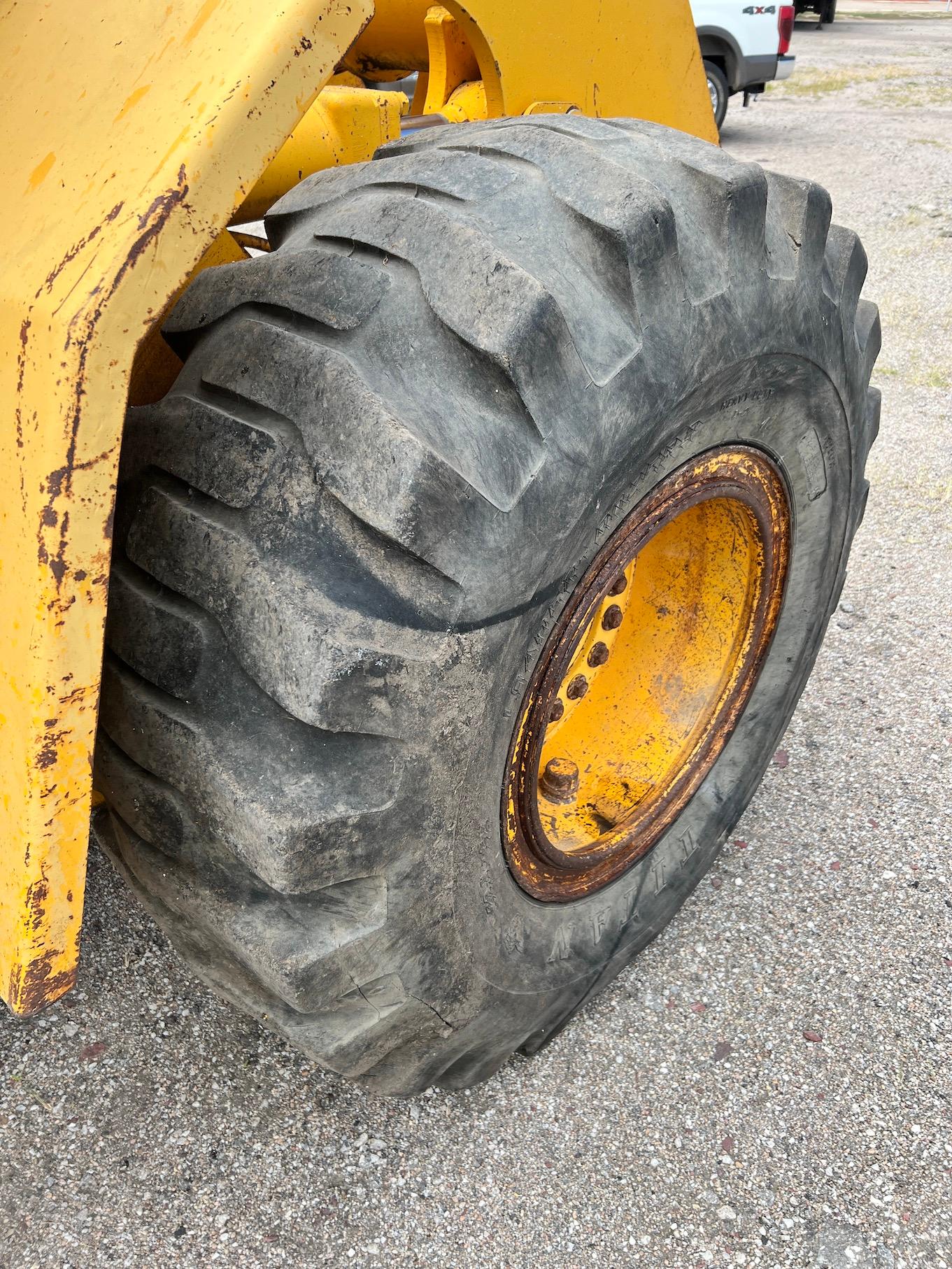 1990 John Deere 544E Articulated Wheel Loader