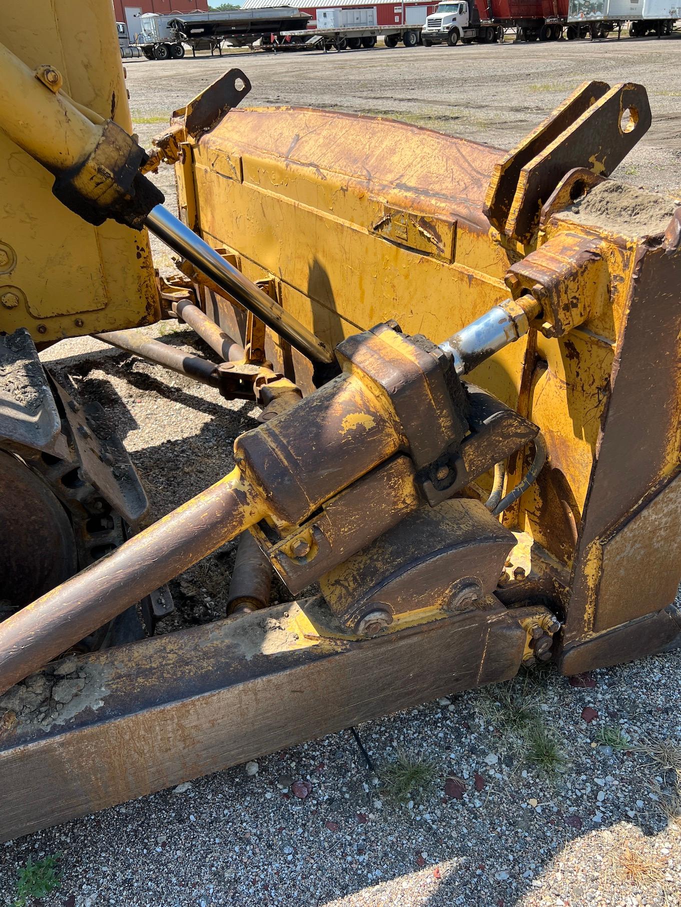 Caterpillar D7F Dozer