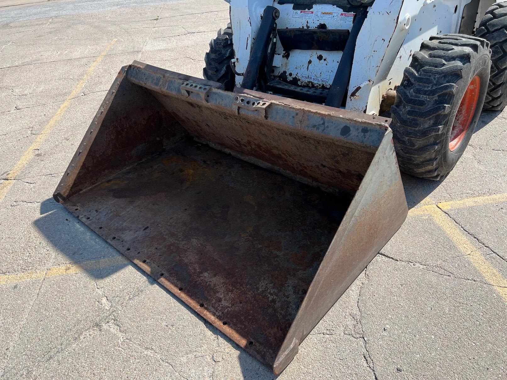 2009 Bobcat S-300 Skid Loader