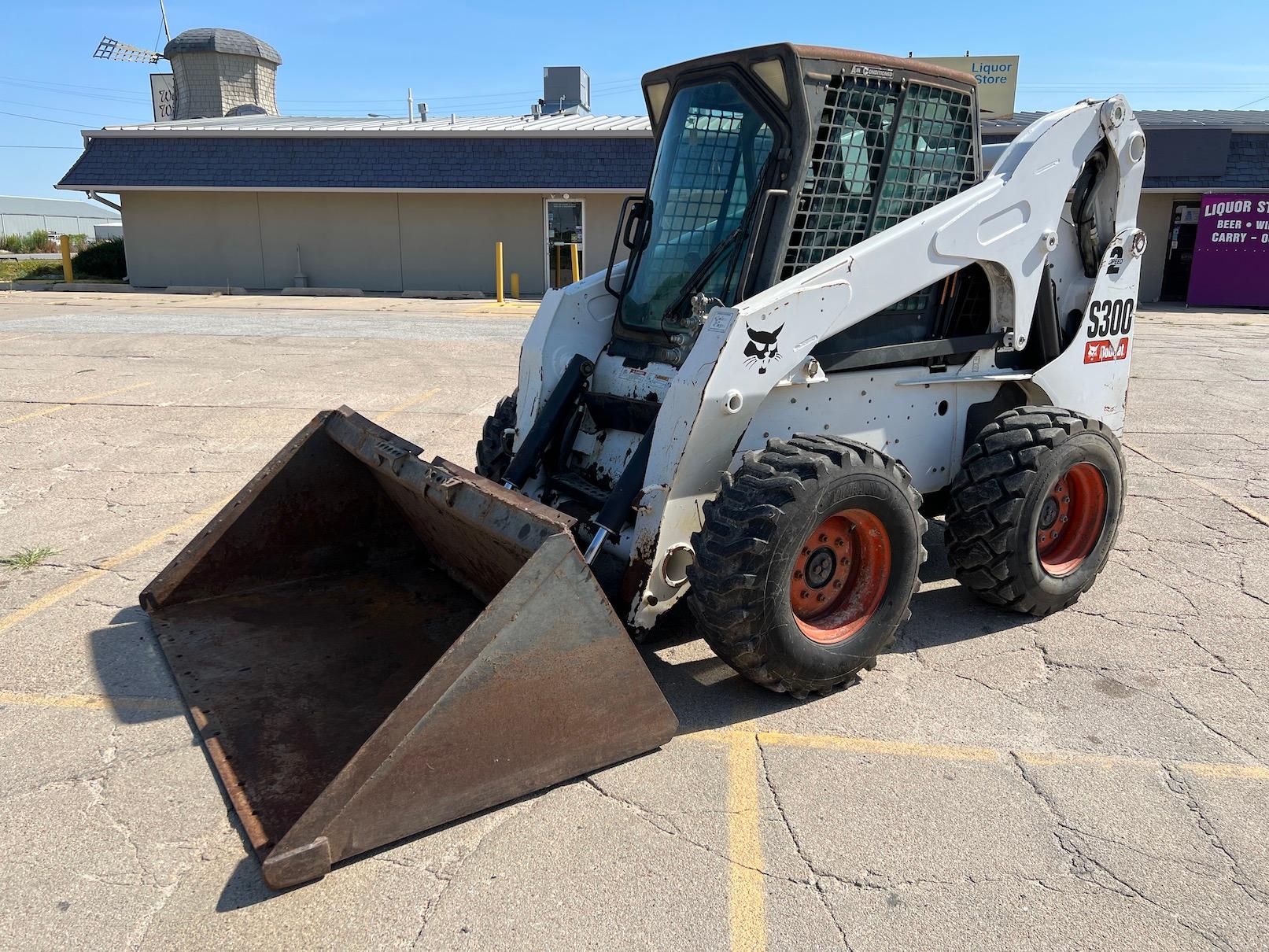 2009 Bobcat S-300 Skid Loader