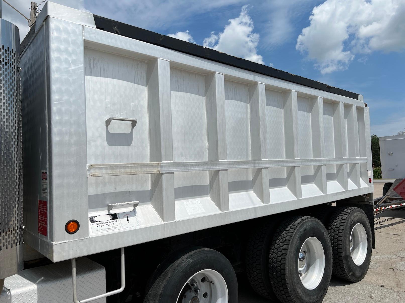 1996 International 9300 Eagle 6x4 Triple Axle Dump Truck