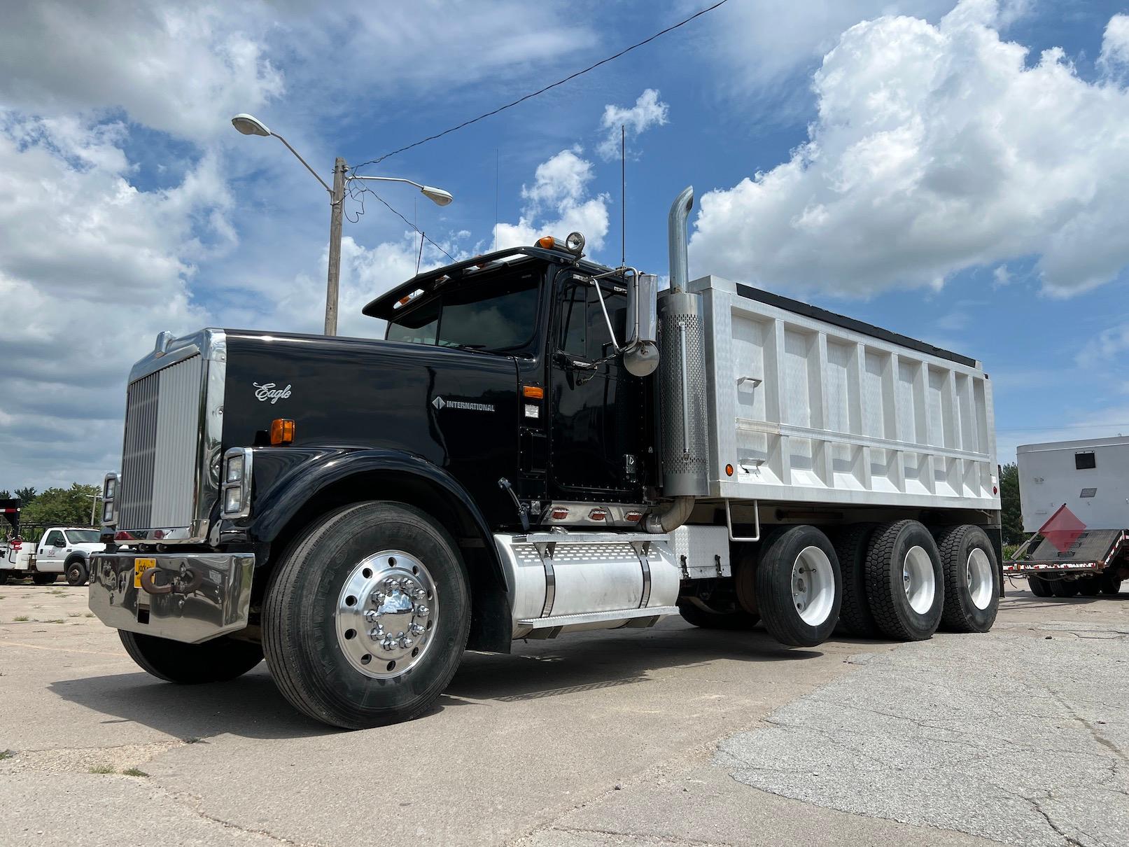 1996 International 9300 Eagle 6x4 Triple Axle Dump Truck