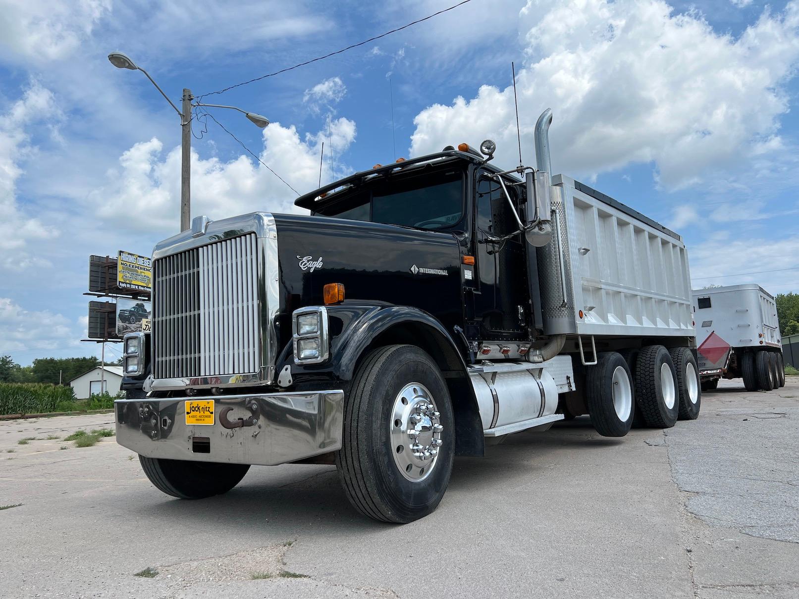 1996 International 9300 Eagle 6x4 Triple Axle Dump Truck