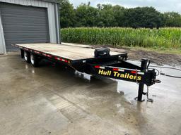 2017 Hull Deck Over Equipment Trailer