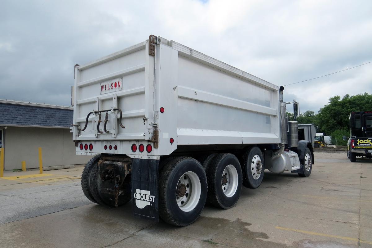 1993 Peterbilt 379 Triple Axle Dump Truck