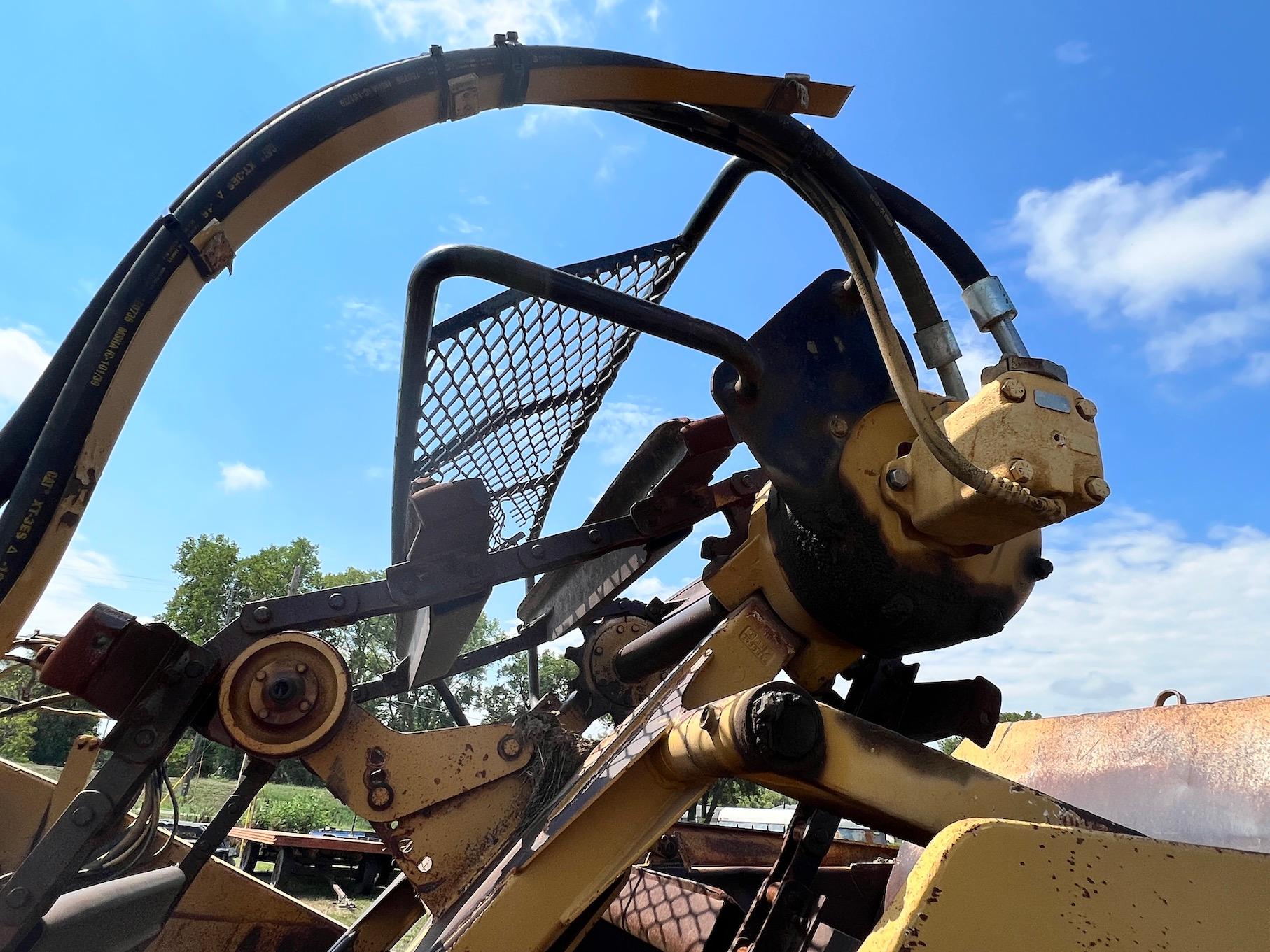 1998 Caterpillar 613C Series II Elevating Scraper