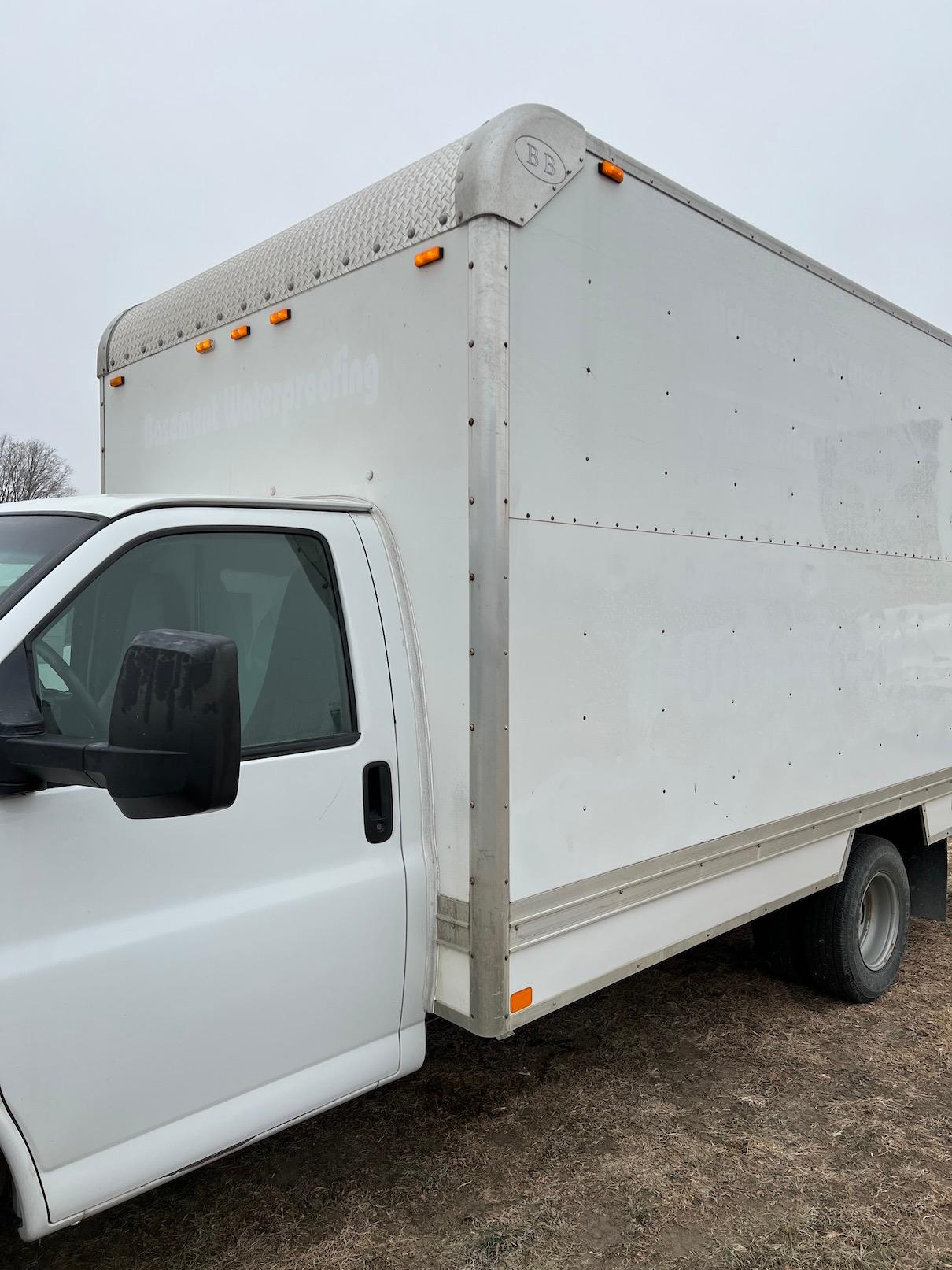 2014 Chevrolet Express G3500 Van Truck