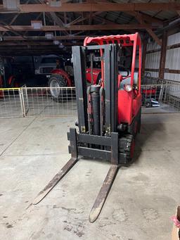 Yale GLC-050-BBNN-072 LP Gas Forklift (NO BRAKES)