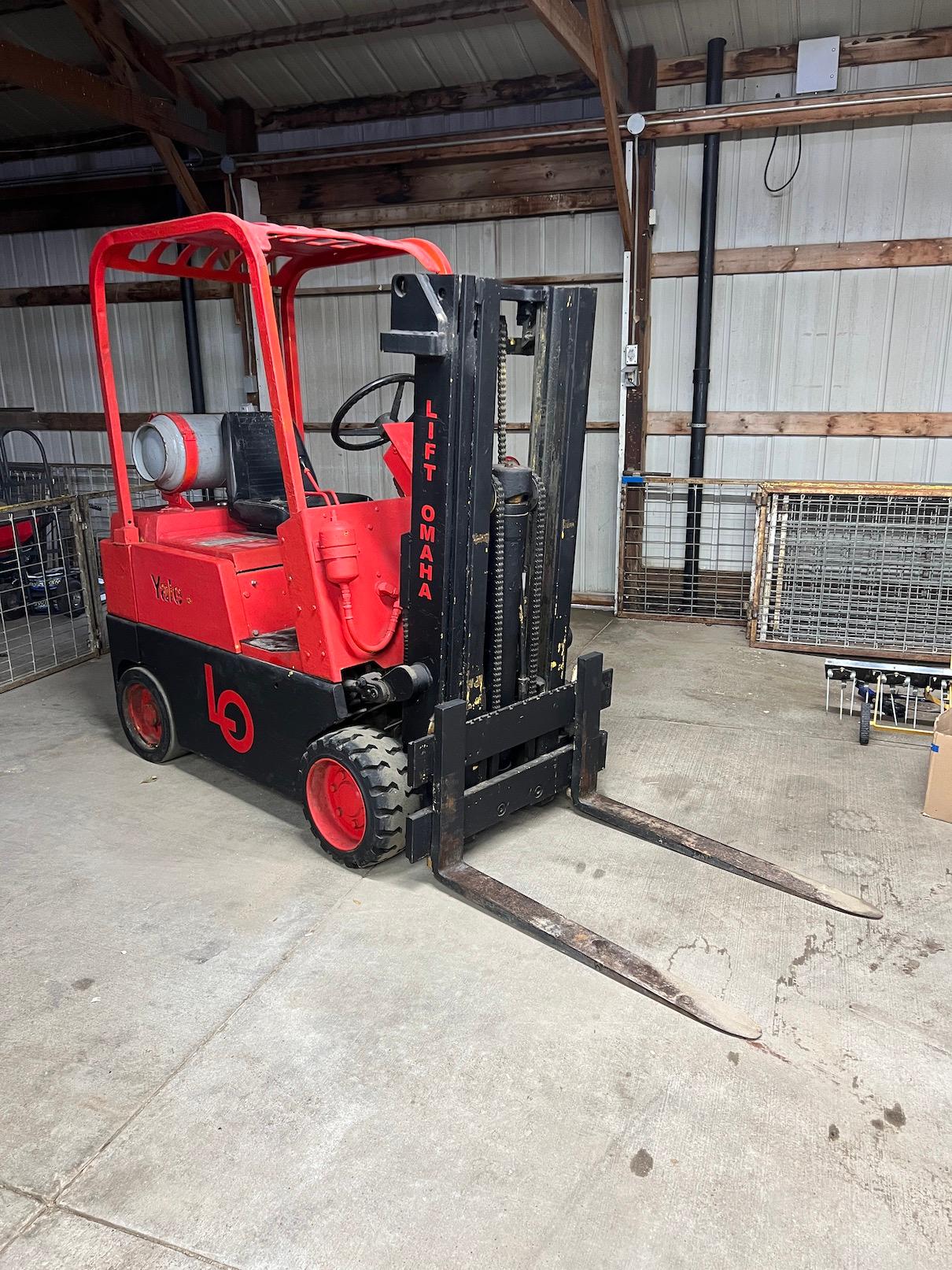 Yale GLC-050-BBNN-072 LP Gas Forklift (NO BRAKES)