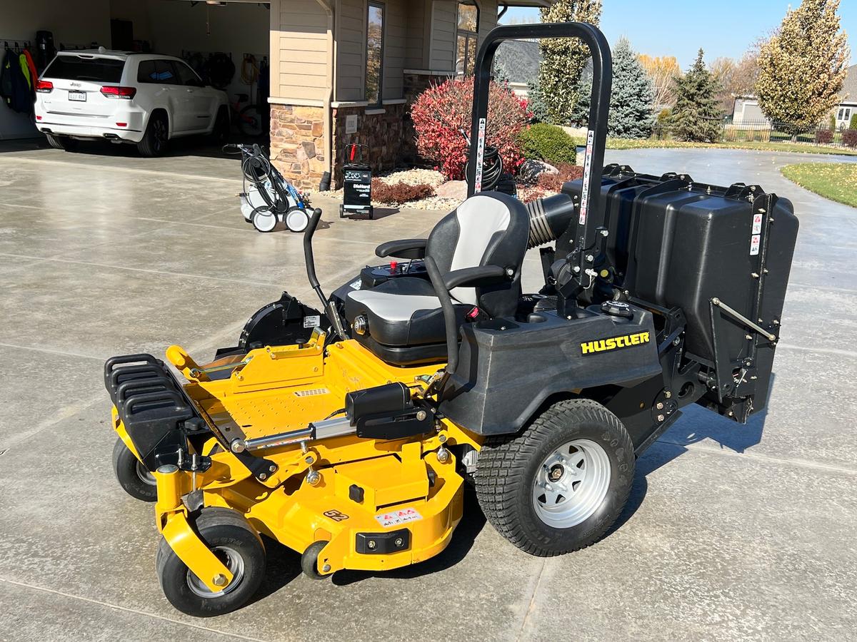 2019 Hustler X1 Mid Deck Zero Turn Mower