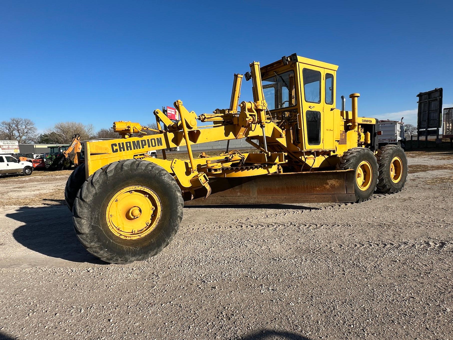 Champion D-560-GD Motor Grader