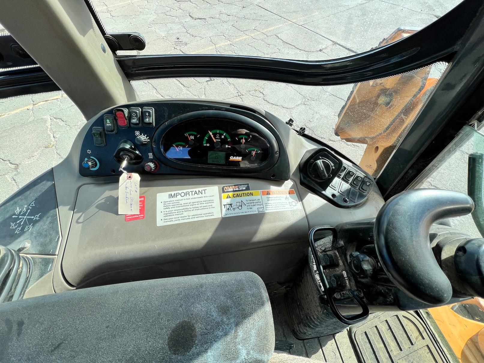 2014 Case 580 Super N MFWD Tractor Loader Backhoe