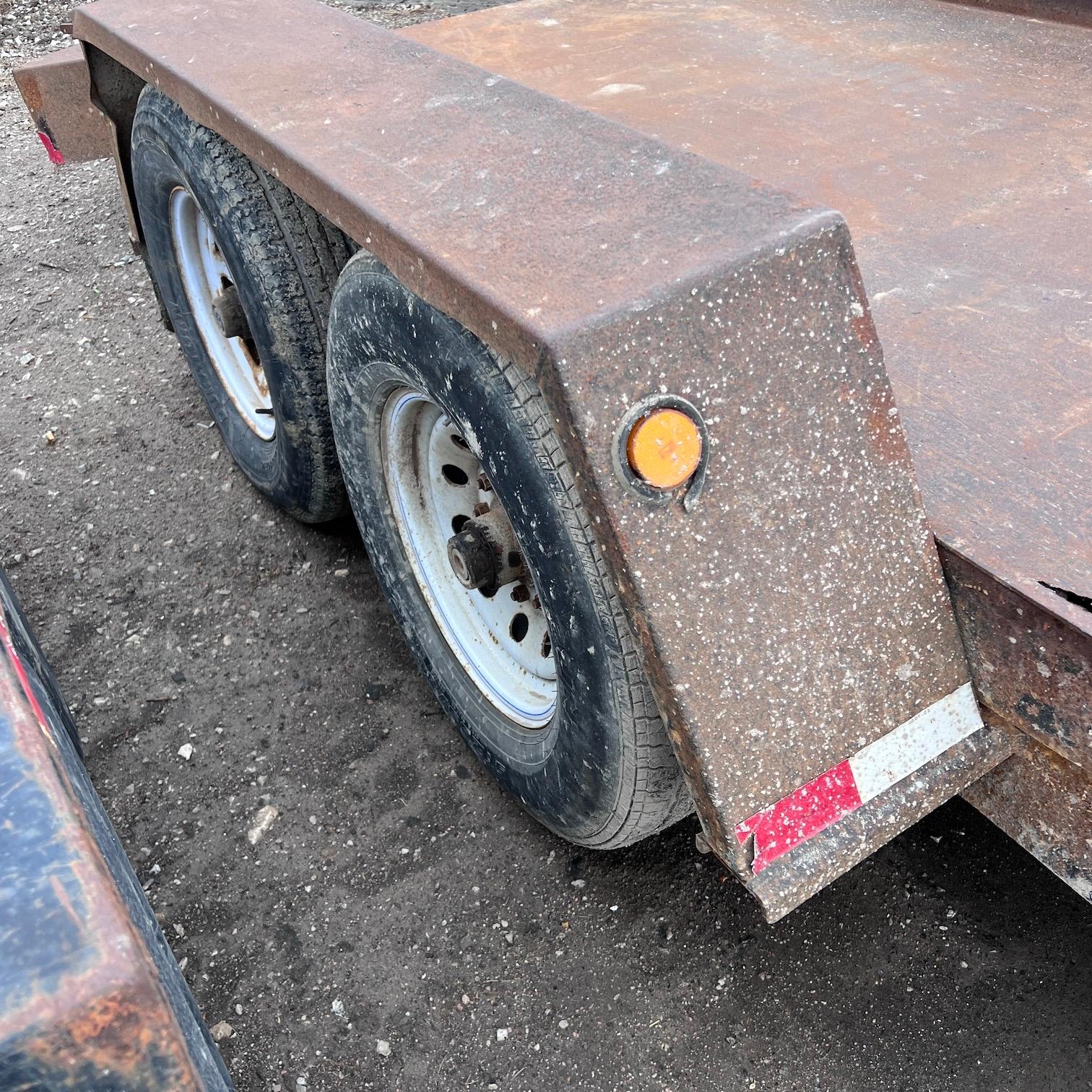 2007 Towmaster T10P Flatbed Trailer