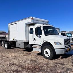 2019 Freightliner M2 Van Body Truck