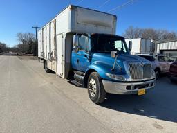 2005 International 4300 Display Van Truck