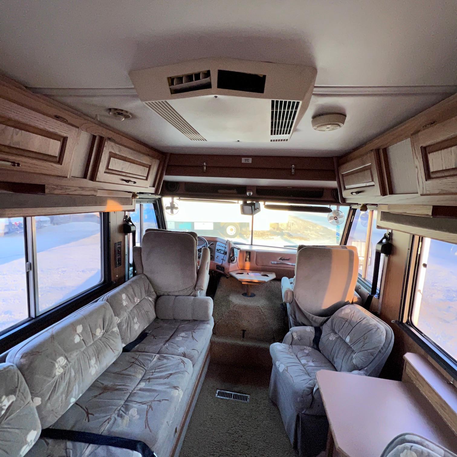 1986 Holiday Rambler Imperial 33 Motor Home