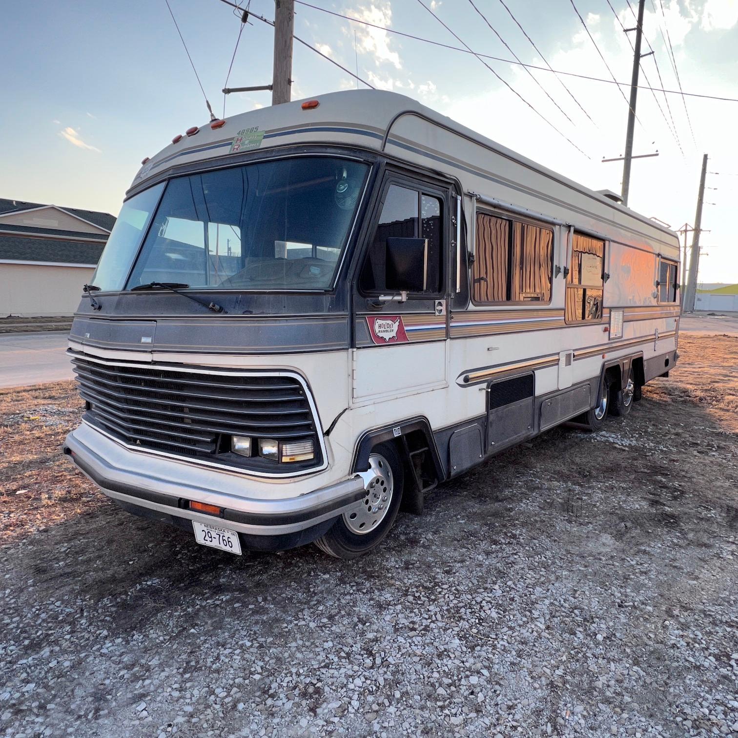 1986 Holiday Rambler Imperial 33 Motor Home