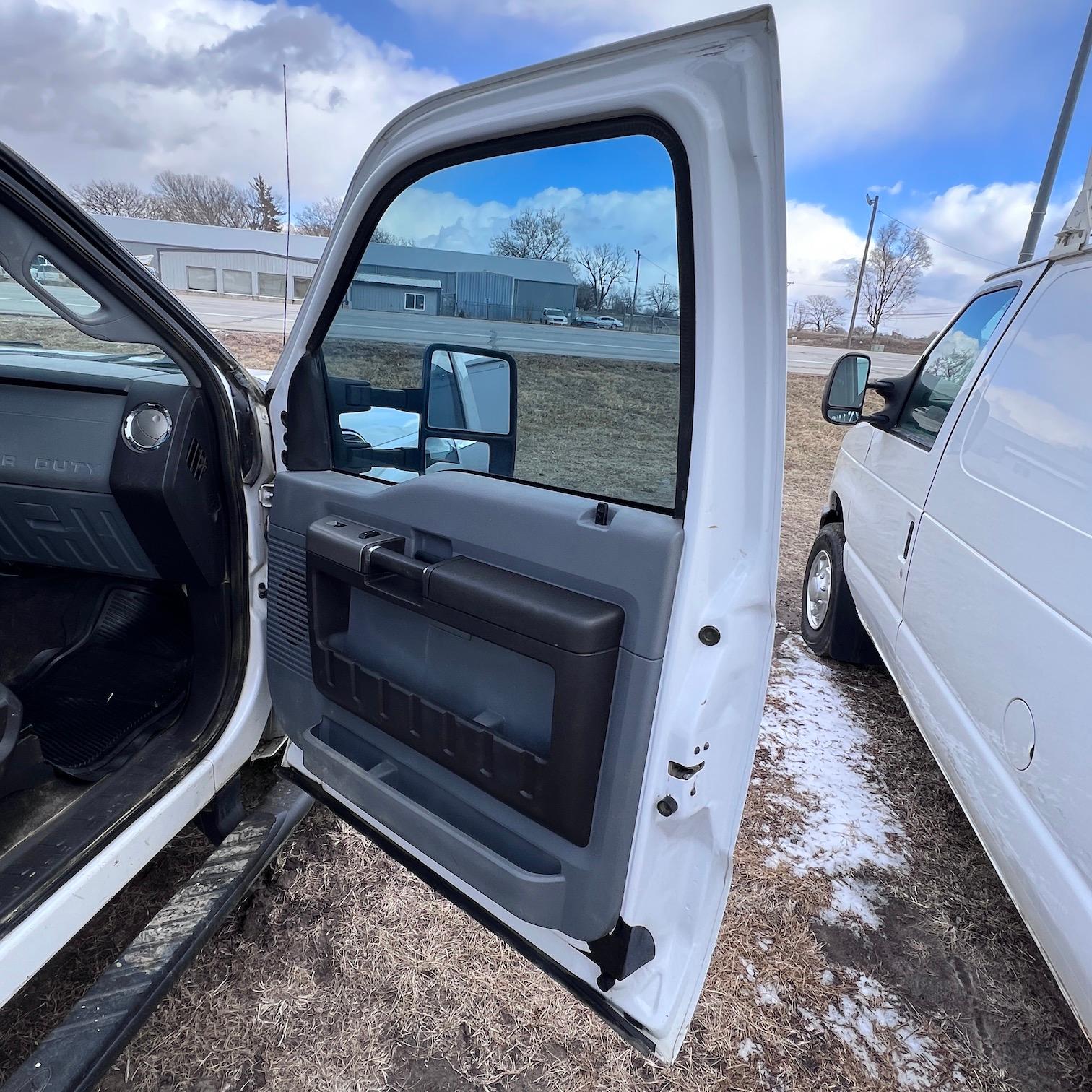 2012 Ford F-250 XLT Super Duty Extended Cab Pickup