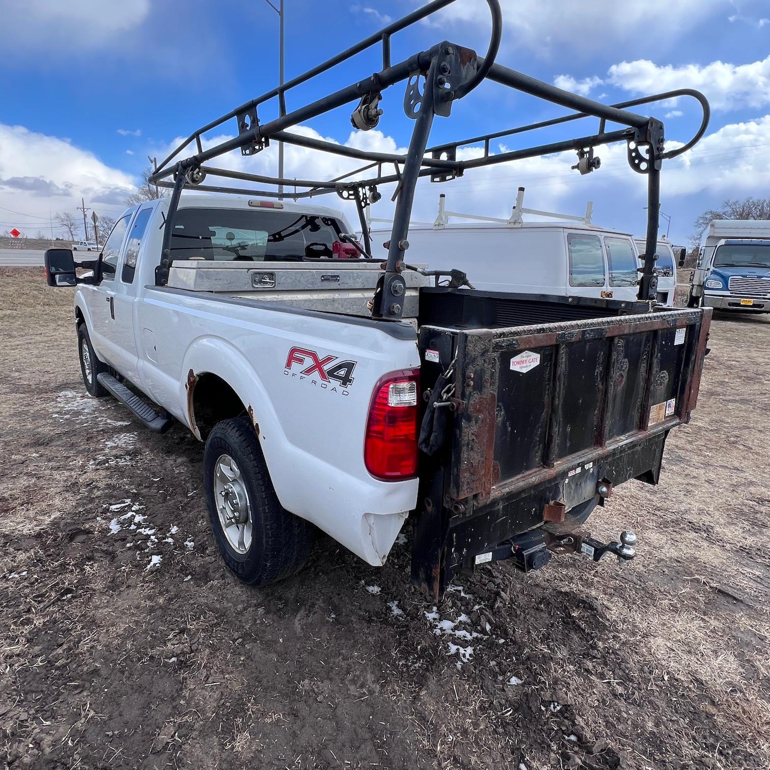 2012 Ford F-250 XLT Super Duty Extended Cab Pickup