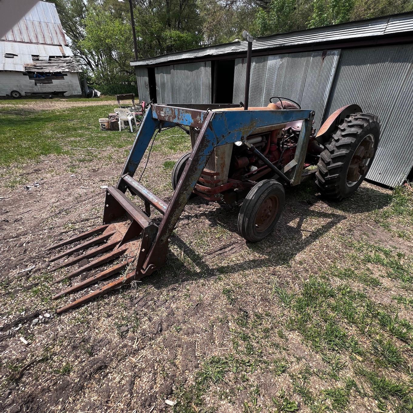 Ford 860 Gas Tractor