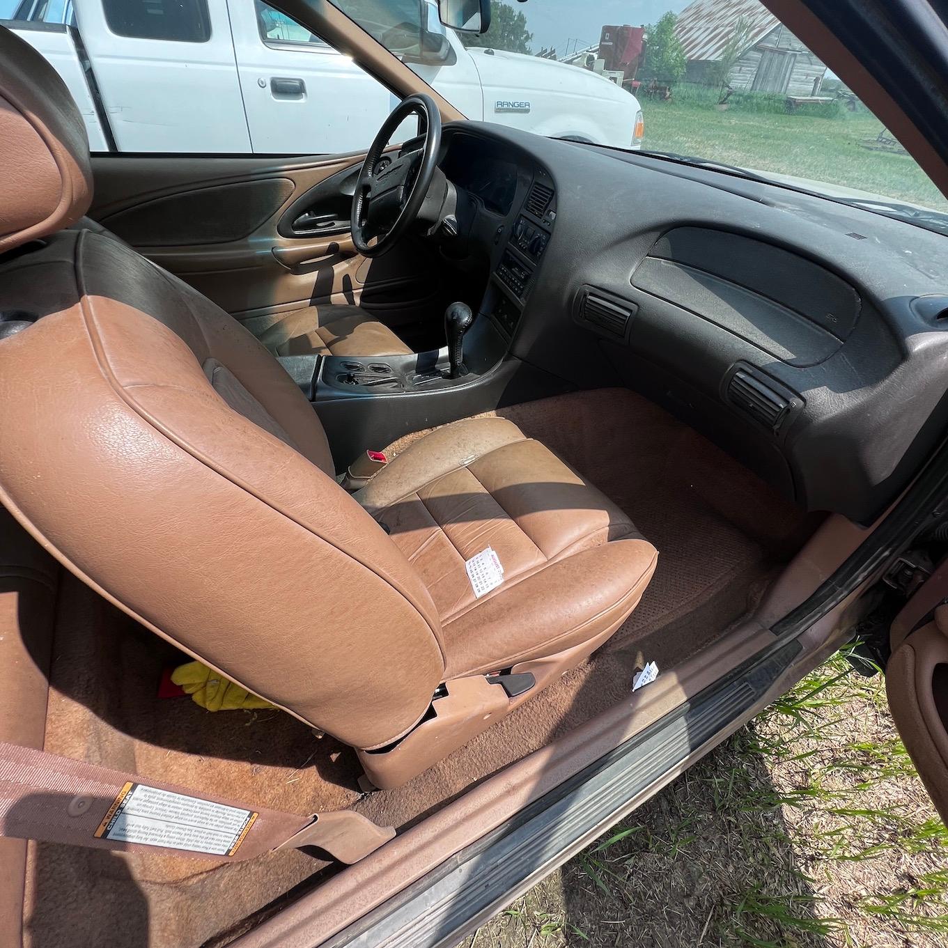 1996 Ford Thunderbird LX 2 Door Coupe