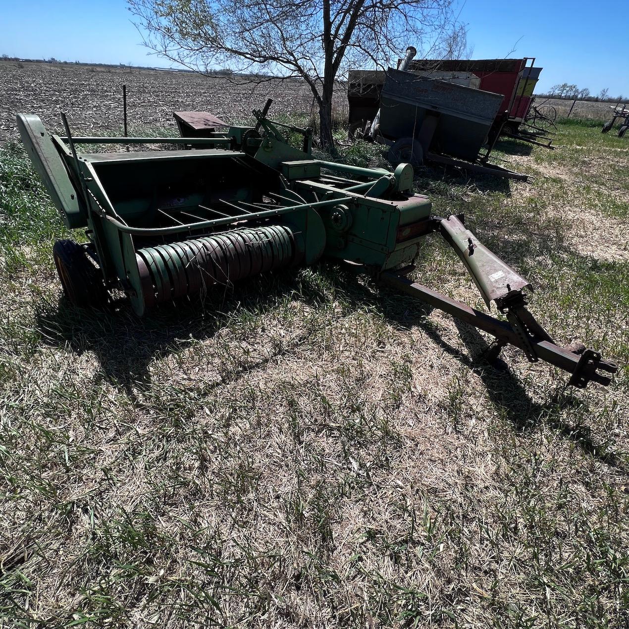 John Deere 214W Hay Baler