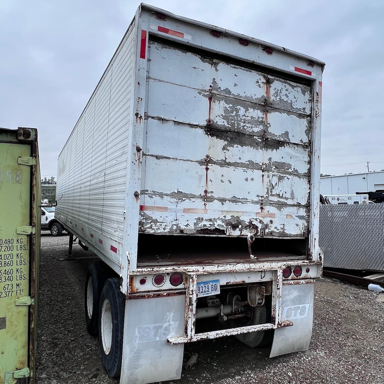 1971 Dorsey 40ft Van Trailer