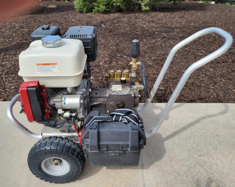 Hotsy Cold Water Pressure Washer