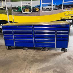 Snap-On 28 Drawer Tool Chest